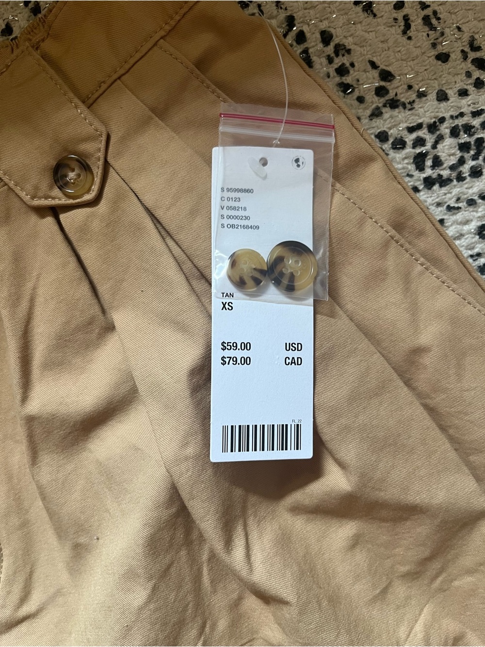 BDG Kari Twill Wide-Leg Cropped Culotte Golden Khaki - Picture 6 of 10